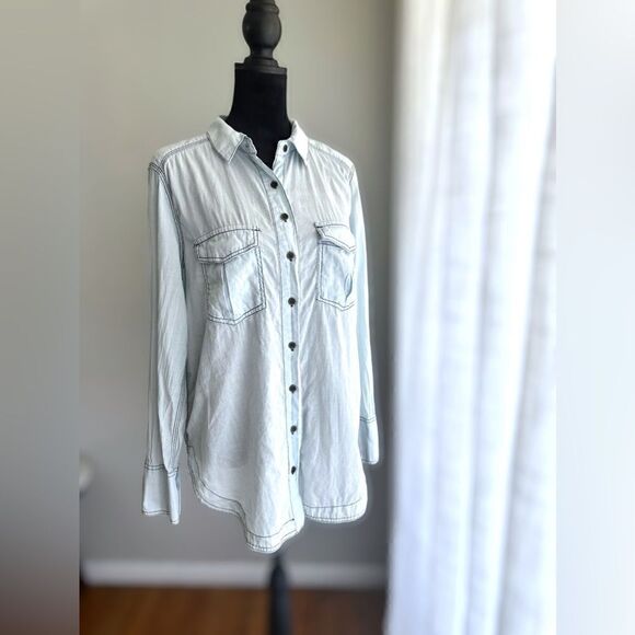 Free People Last Chance Chambray Button Down Shirt Size XS - Picture 7 of 12